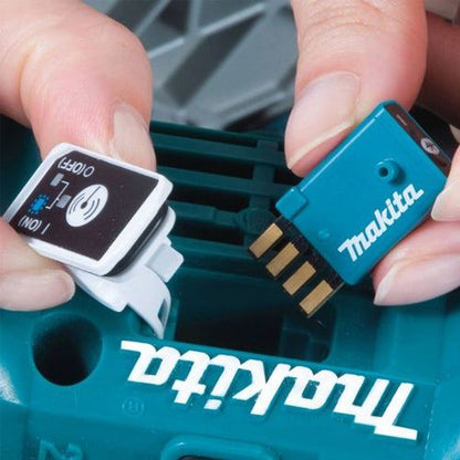 Makita DSP601ZJU 36V Brushless AWS Plunge Saw Body Only with 2 x Guide Rail, Connector, Blade & Clamp Set